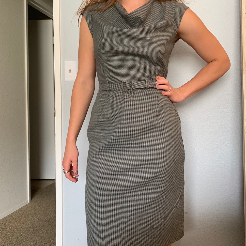 Banana Republic - Classic Dress